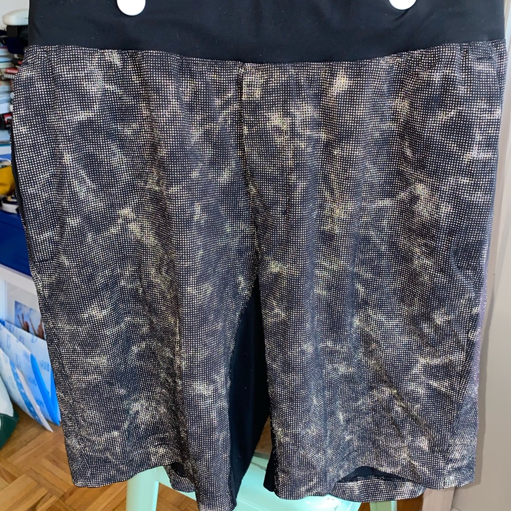 Lululemon THE shorts REFLECTIVE unlined 9” inseam